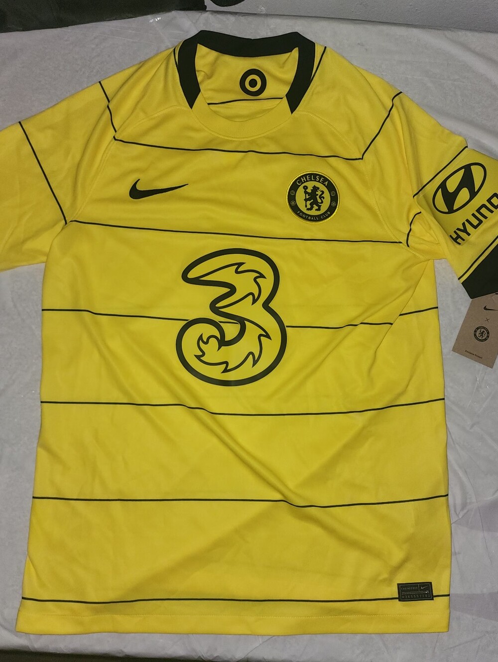 Nike Chelsea FC 2021/22 Away Jersey – Yellow / Black